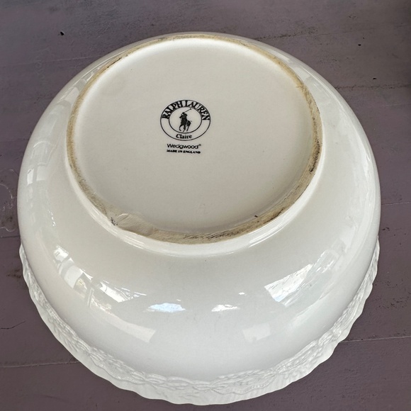 Ralph Lauren Wedgwood China Claire Large Serving Salad Bowl - Picture 5 of 5